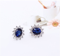 Fashion Elegant Shining Sapphire Oval Rhinestone Inlaid Sunflower Stud Earrings