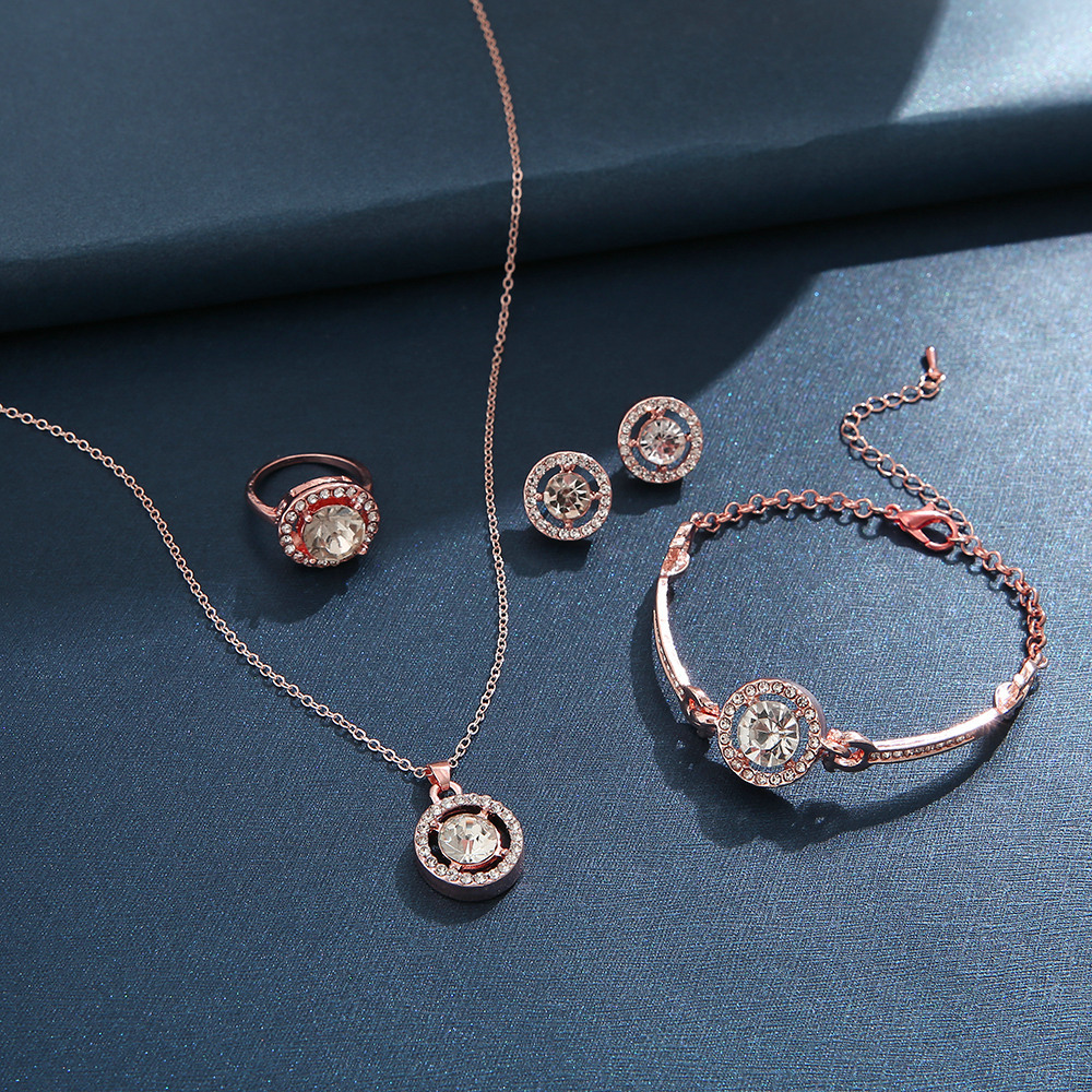 Frau Mode Klassischer Stil Geometrisch Runde Legierung Strass steine Ringe Ohrringe Halskette Diamant Schmuck Setspicture2