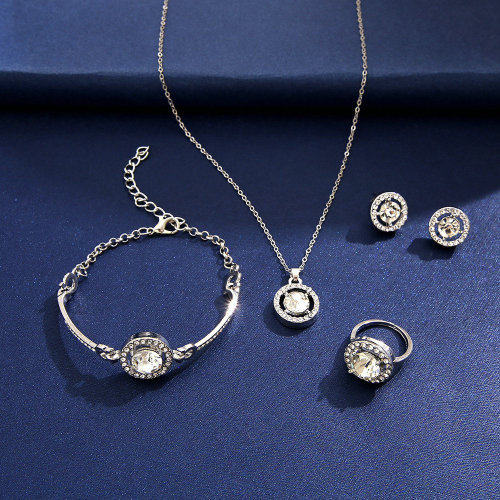 Frau Mode Klassischer Stil Geometrisch Runde Legierung Strass steine Ringe Ohrringe Halskette Diamant Schmuck Setspicture4