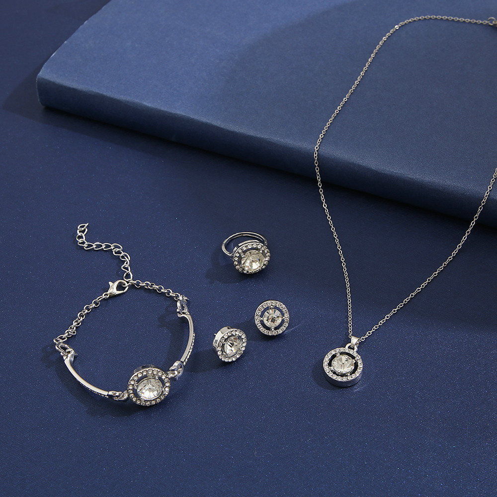 Frau Mode Klassischer Stil Geometrisch Runde Legierung Strass steine Ringe Ohrringe Halskette Diamant Schmuck Setspicture5