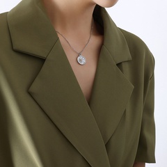 Fashion Star Moon round Pendant Titanium Steel Necklace
