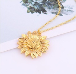 2022 New Simple Cute Golden Sunflower Pendant Clavicle Chain Necklace