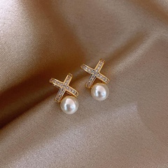 2022 nuevos pendientes con incrustaciones de perlas en forma de cruz para mujer