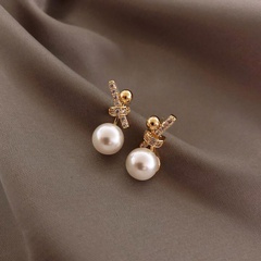 2022 neue Mode Elegant Perle Legierung Ohr Stud Frauen