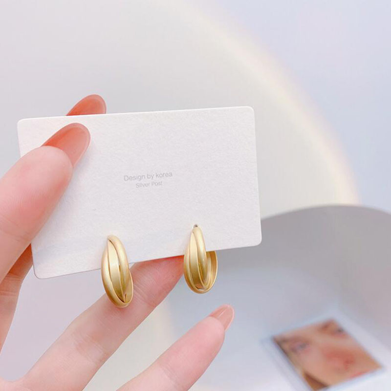 2022 neue Elegante Einfache MultiSchicht Runde Ring Ohrringe Frauenpicture3