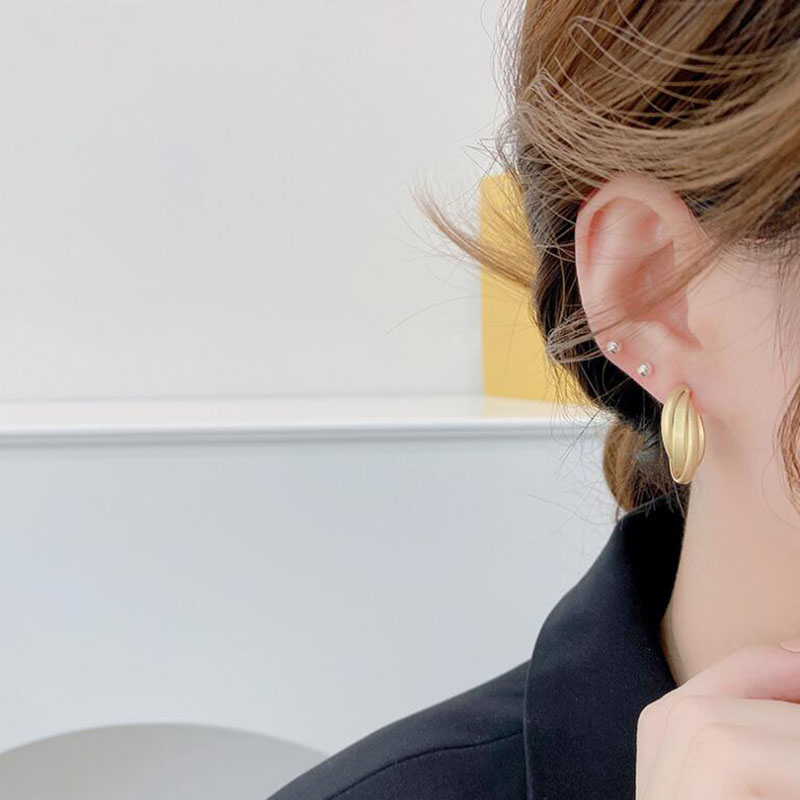 2022 neue Elegante Einfache MultiSchicht Runde Ring Ohrringe Frauenpicture8