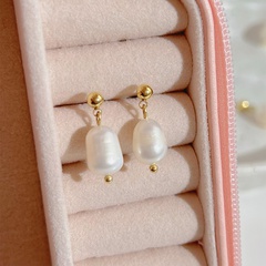 Fashion Simple Natural Freshwater Pearl Stainless Steel Ear Studs