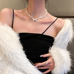 Mode Perle Perle Papillon En Forme De Cuivre Collier Femmes