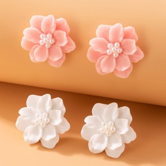 New Fashion Simple Multicolor Camellia Three-Dimensional Pearl Alloy Ear Stud Earrings