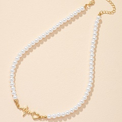 Mode Einfache Geometrische Perle Gold Polo Ball Herz Anhänger Legierung Halskette
