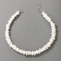 Mode Einfache Perlen Kies Shell Fragment Frauen Legierung Halskette
