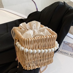2022 New Summer Fashion Woven Small Pearl Chain Messenger Ribbon Straw Bag