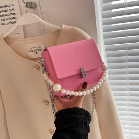 Nuevo bolso de mensajero de hombro Simple cuadrado pequeño a mano de perlas de moda's discount tags