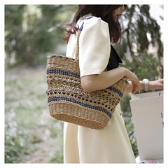 Handmade Hollow-out Straw Woven Simple Fashion Shoulder Bag