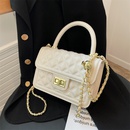 Women 2022 New Summer Portable Messenger Rhombus Chain Small Square Bagpicture9