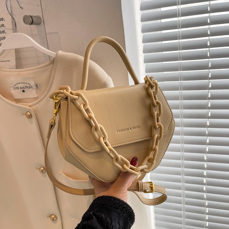 Women's 2022 New Summer Fashion Chain Portable Shoulder Messenger Bag's discount tags