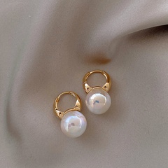 Simple Style Alloy Geometric Pattern Earrings Daily Inlaid Pearls Pearl Drop Earrings As Picture