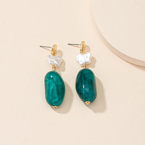 Mode Weiß Unregelmäßigen Schmetterling Perle Geometrische Grün Acryl Ohrringe's discount tags