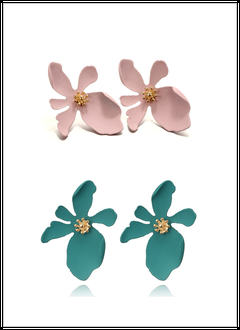 Mode Drei-Dimensional Große Feste Farbe Blume Blätter Legierung Ohrringe