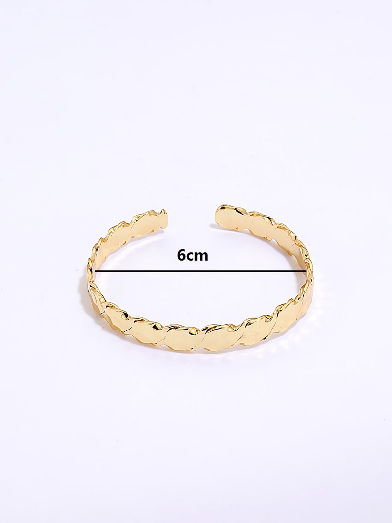 Simple Fashion Copper Electroplated 18K Golden OpenEnd Braceletpicture4