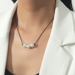 Einfache Mode Leder Seil Gewebt Drei Perle Halskette