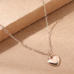 Women'S Fashion Heart Alloy Pendant Necklace No Inlaid Necklaces