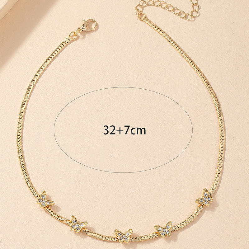Japanese and Korean Series Internet Celebrity Diamond Butterfly Necklace Female Sweet Cool Style Micro Diamond Simple Design Clavicle Chainpicture3