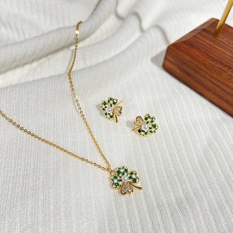 Fashion Copper Four-Leaf Clover Ear Studs Necklace Artificial Pearl Zircon's discount tags