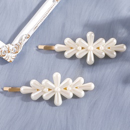 WomenS Fashion Sweet Geometric Flowers Imitation pearl Alloy Hair Accessories Inlaid Pearls Artificial Pearl Hair Clip 1 Setpicture5