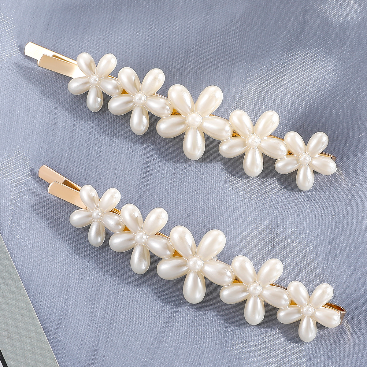 WomenS Romantic Sweet Flower Imitation Pearl Alloy Hair Accessories Inlaid Pearls Artificial Pearls Hair Clip 1 Setpicture1