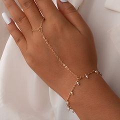 Mode Elegante Gold Überzogene Perle Perle Bunte Glas Armbänder Ring Integrierte Kette Weiblichen Accessoires