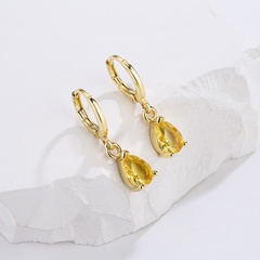 Vintage Gold-Überzogene Micro Intarsien Zirkon Wasser Tropfen Form Geometrische Kupfer Ohrringe