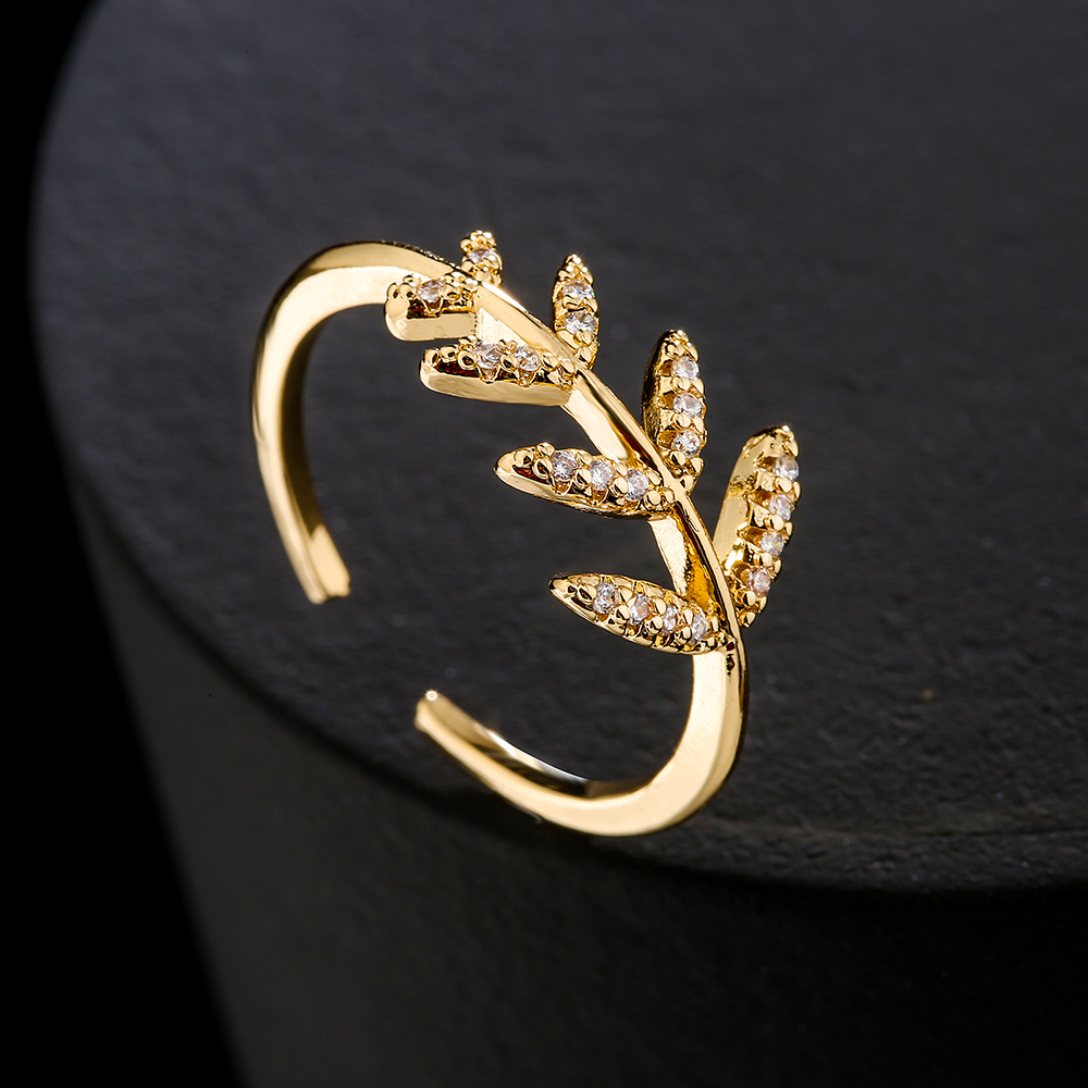 Mode Retro 18K Gold Kupfer Micro Intarsien Zirkon Blume Blatt Geometrische Offenen Ringpicture2
