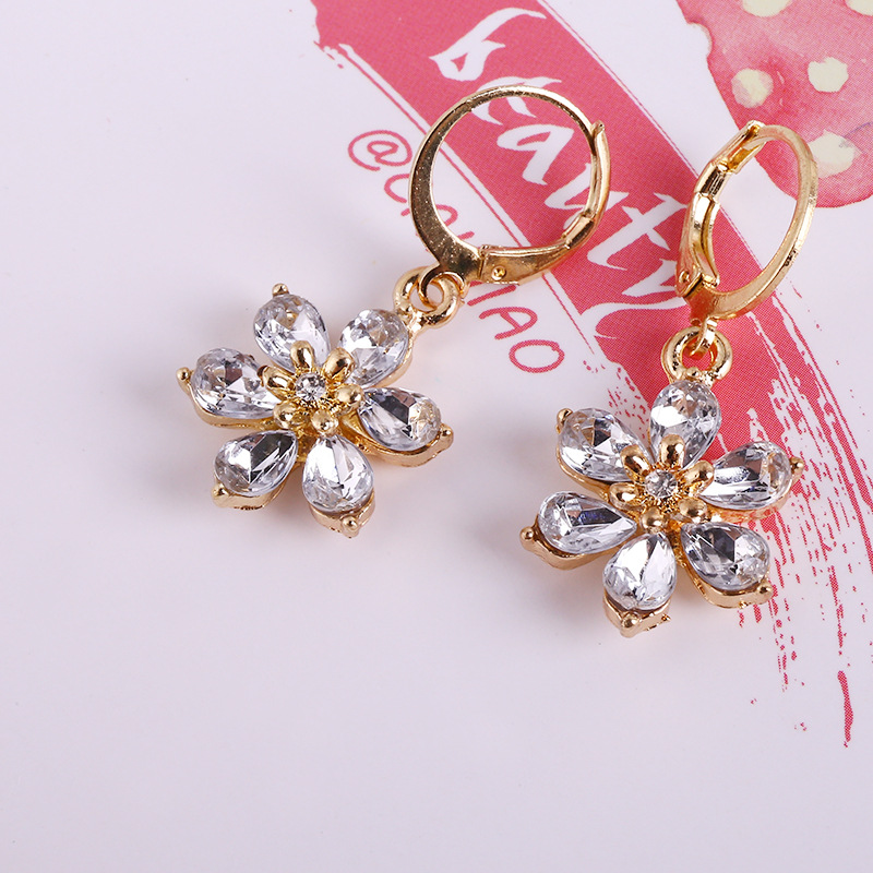 Mode Elegante Ornament Kristall Blumen Form Ohrringe und Halskette Setpicture4