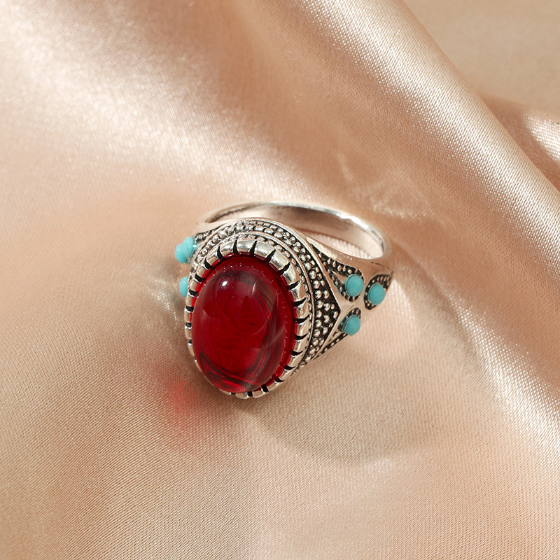 Fashion Palace Retro Inlaid Jewel Alloy Red Oval Ringpicture2
