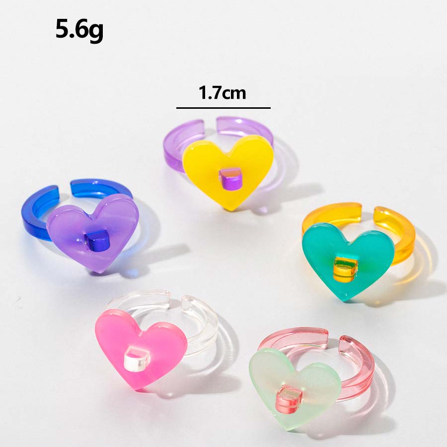 Fashion Cute HeartShaped Colorful Resin Ring 5Piece Setpicture1