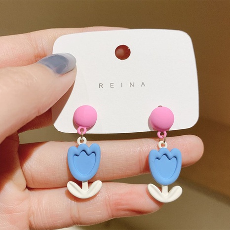 Fashion Cute Spring Tulip Shaped 2022 New Studs Metal Earrings Women's discount tags