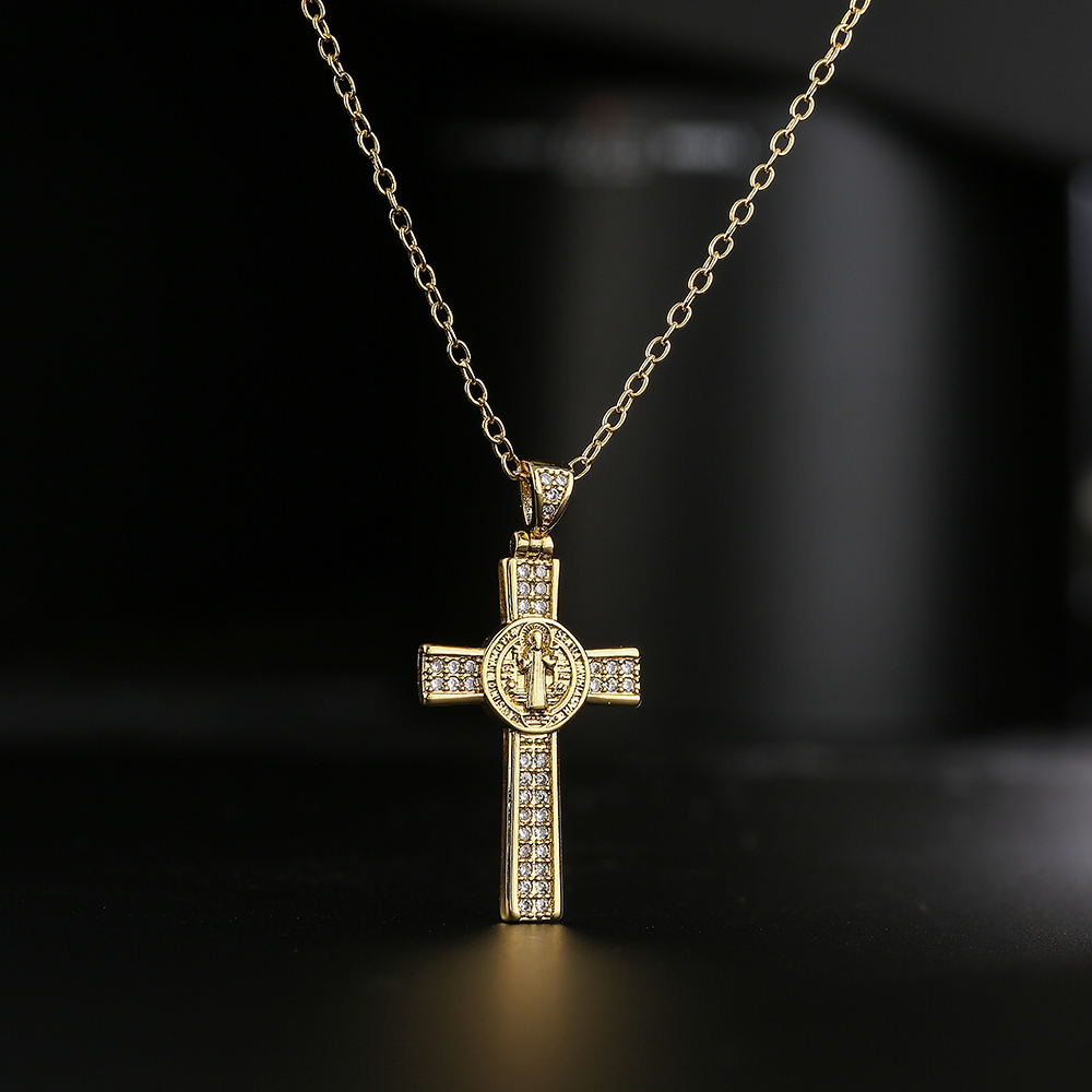 Fashion Copper 18K Gold Plating Zircon Cross Pendant Necklacepicture3