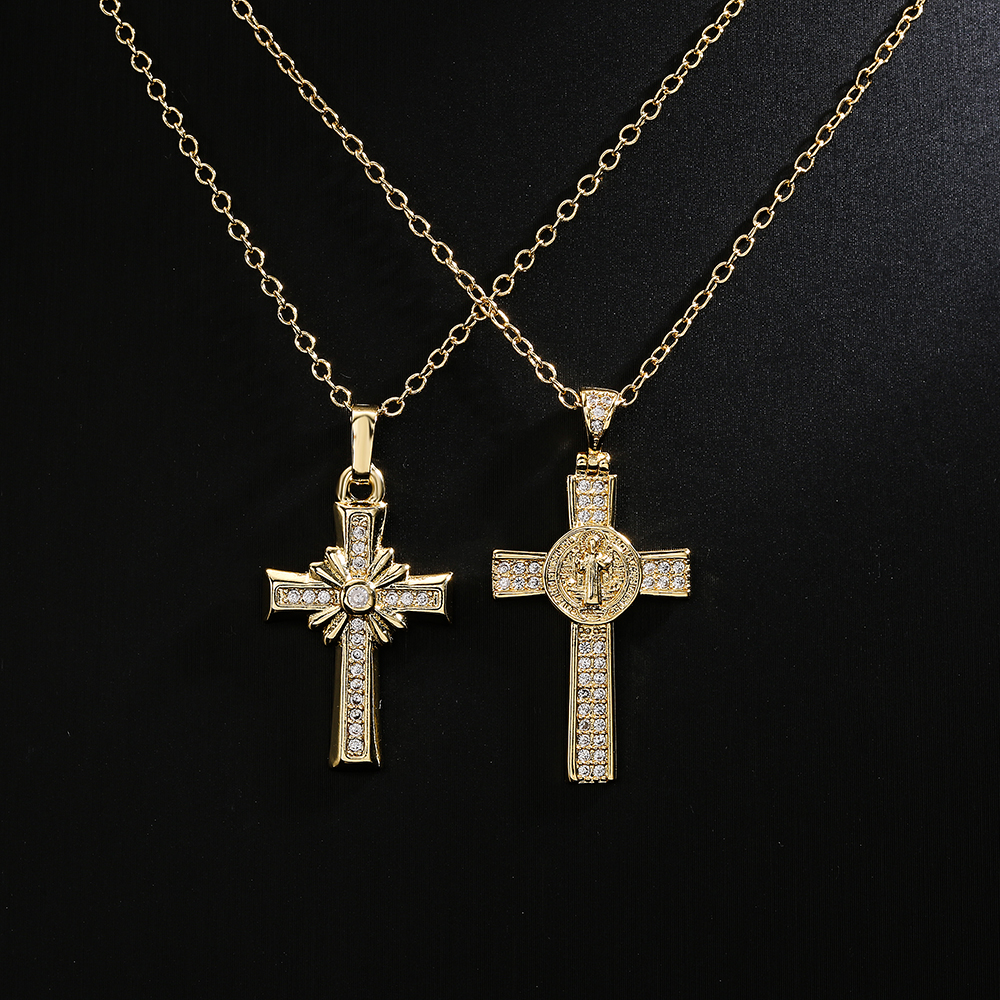 Fashion Copper 18K Gold Plating Zircon Cross Pendant Necklacepicture4