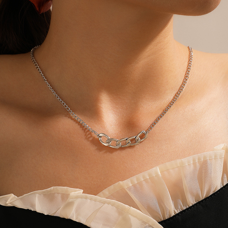 Simple Fashion Hip Hop Ornament Silver Chain Geometric Metal Single Layer Alloy Necklacepicture1