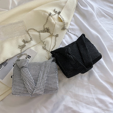 New Fashion Rhinestone Portable Messenger Chain Small Square Bag's discount tags