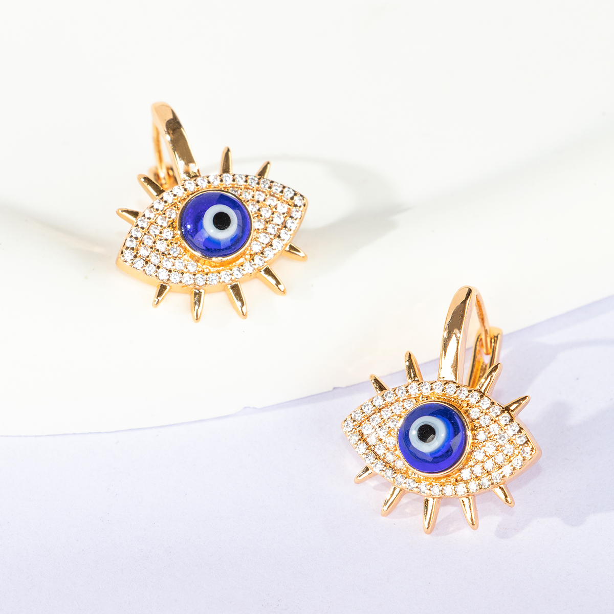 New Fashion Creative Simple Copper Plating 18K Gold Retro Inlaid Zircon Devils eye Earringspicture1