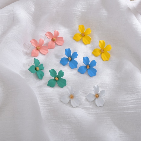 2022 New Fashion Elegant Flower Pattern Alloy Earrings's discount tags