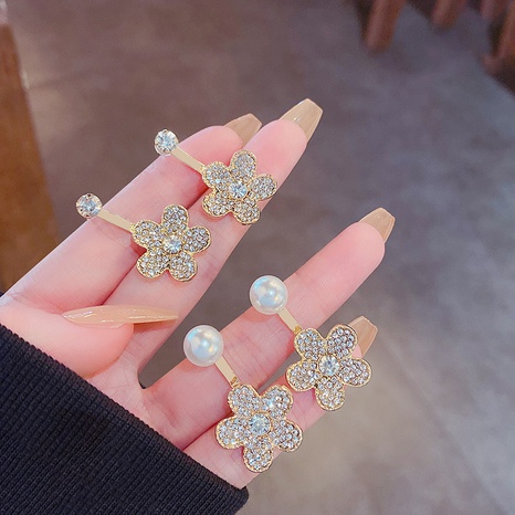 Exquisite Zircon Flower Pearl Stud Earrings's discount tags