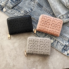 Hollow Embossed Short Wallet Ladies Multi Compartment Organ Change Purse Card Holder