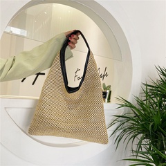 Lightweight Woven Beach Bag Fashion Hand-Carrying Casual Large Capacity Shoulder Straw Bag