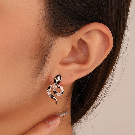 Fashion New Cobra Micro Inlaid Zircon Contrast Color Beauty Snake Animal Earrings's discount tags