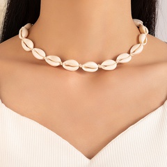 Fashion New Jewelry Bohemian Beach Hand-Woven Shell Necklace Clavicle Chain