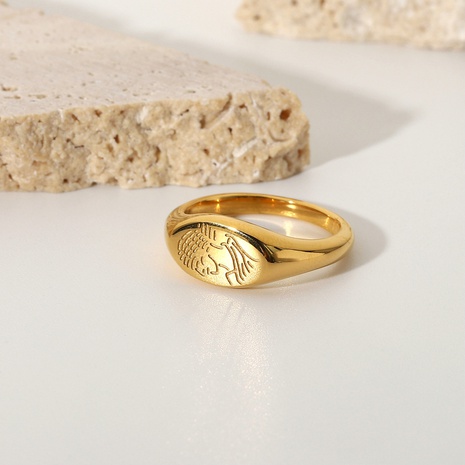 Retro 18K chapado en oro de acero inoxidable tallado Retrato Oval anillo's discount tags