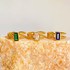Anillo de circonio cuadrado de colores de diseño asimétrico Chapado en acero inoxidable 18K anillo de oro Real ornamento al por mayor
